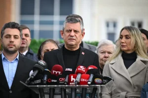 CHP Lideri Özel: Tutuksuz Yargılanan Aktaş’a Tepki