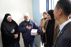 Çin’den Filistinli Mültecilere İnsülin Yardımı