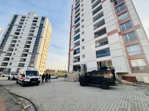 Çöp poşetinde cesedi bulunan Sümeyye’nin eşi, bindiği taksiyi bulup cinayetin işlendiği siteye gitmiş