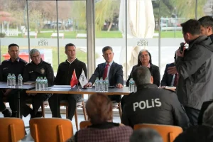 Çorlu’da Halk Toplantısı ve Voleybol Zaferi