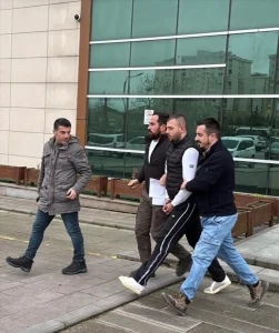 Çorlu’da Komşu Bıçakla Yaralandı