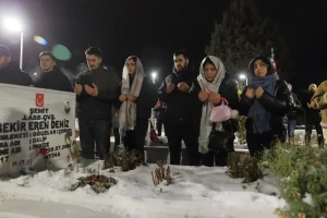 Çorum’da Şehit Aileleri Yeni Yılı Şehitlikte Karşıladı