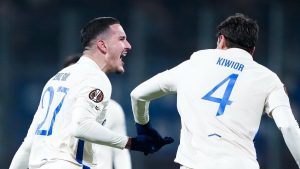 Deniz Gül son dakikada attı! Porto, Viktoria Plzen’le berabere kaldı