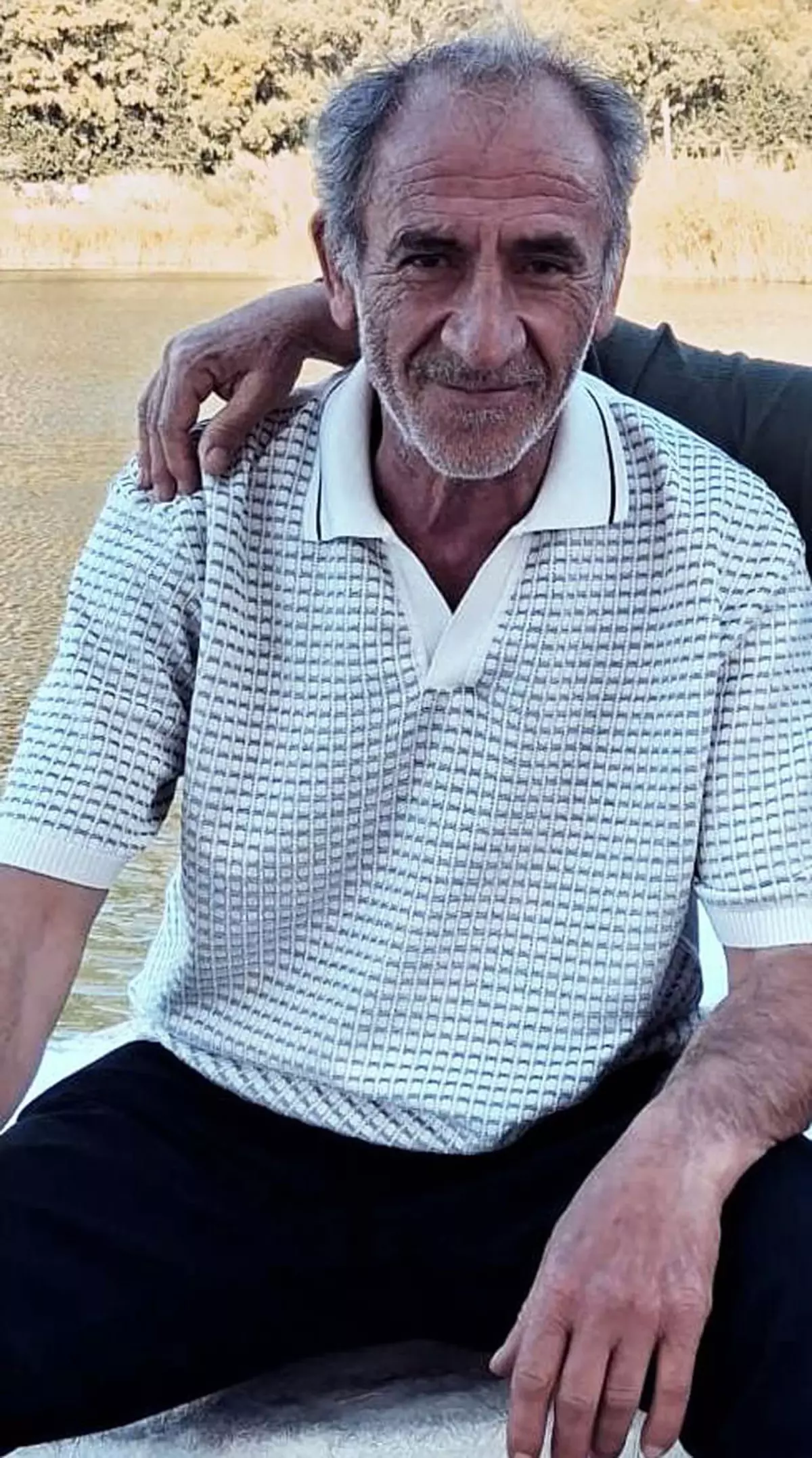 Denizli’de Geri Manevra Faciası: Emekli Öğretmen Hayatını Kaybetti