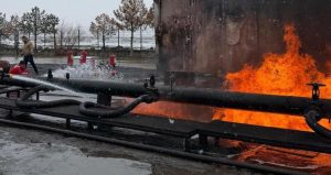 Diyarbakır’da petrol istasyonunda yangın çıktı