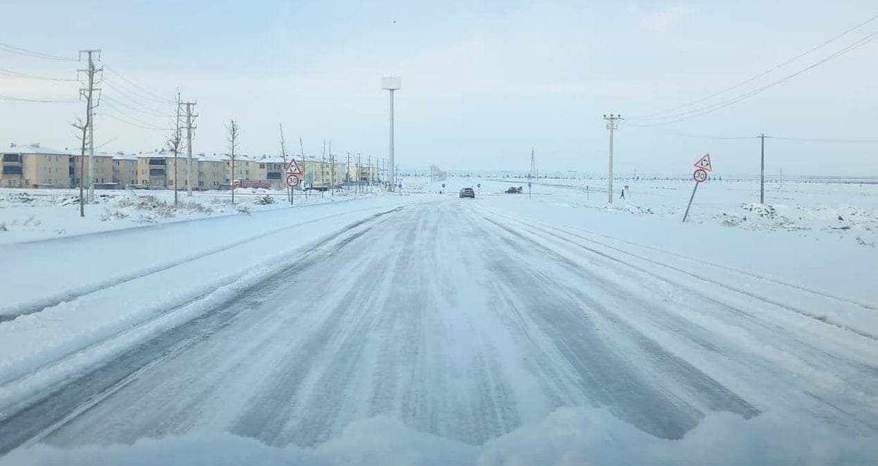 Diyarbakır’da uçuşlar iptal edildi