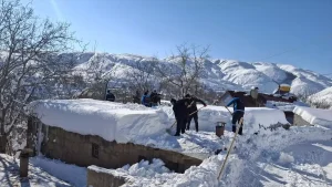 Doğu Anadolu’da Kar Yağışı Sebebiyle Ulaşım Zorluğu