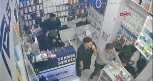 Doğubank İşhanı’nda silahlı çatışma! Kaçanlar iş yerine sığındı