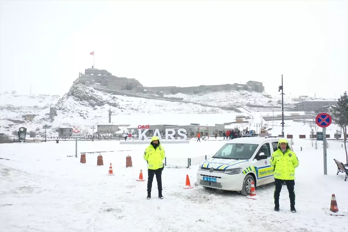 Doğu’da Kar Yağışı Etkili Oluyor