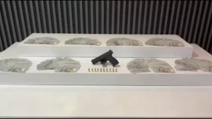 Dolandırıcı Emekli Öğretmeni Kandırdı