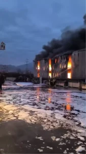 Dörtyol’da Lastik Deposunda Yangın