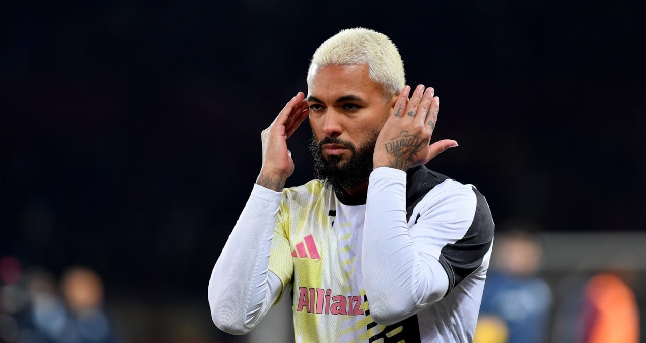 Douglas Luiz geri döndü