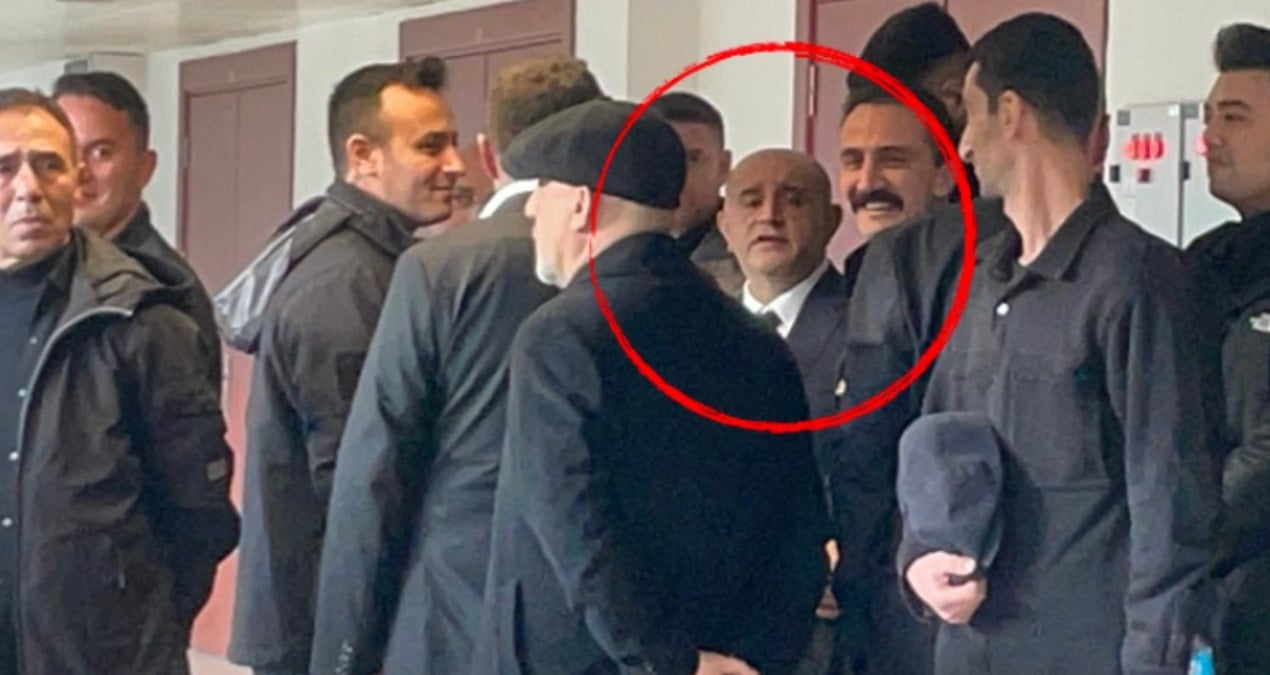 Duruşmaya koruma ordusuyla gelen çete liderine etten duvar!