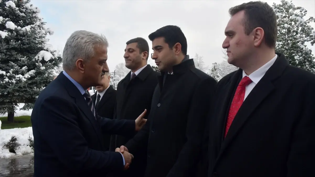 Düzce Valisi Mehmet Makas görevine başladı