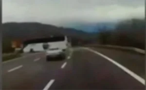 Düzce’de Tehlikeli ‘U’ Dönüşü!