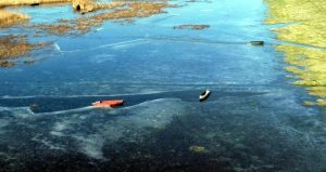 Edirne’de, Tunca Nehri ve gölet buz tuttu