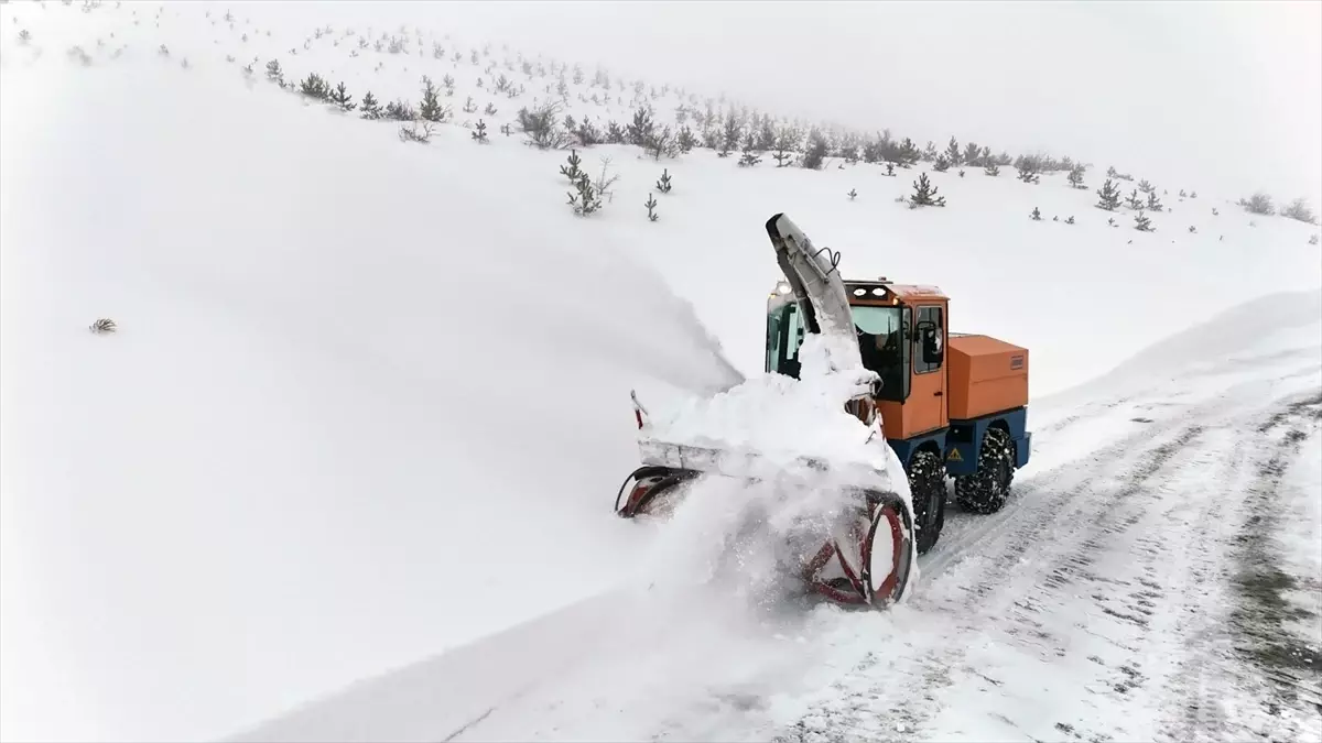Elazığ’da 169 Köy Yolu Yeniden Açıldı