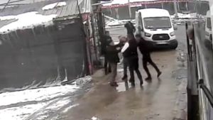 Elazığ’da otobüs şoförü ile esnaf arasında “tuvalet” kavgası