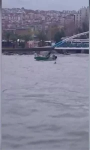 Ereğli’de Fırtına Tekneyi Sürükledi