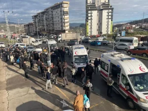 Ereğli’de Otomobil Çarpışması: 7 Yaralı