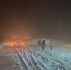 Erzincan-Sivas Yolu Çığ Nedeniyle Kapandı
