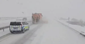 Erzincan’da Kar Yağışı Ulaşımı Aksattı