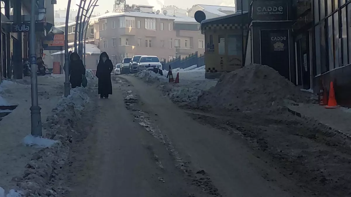 Erzurum’da Dondurucu Soğuklar