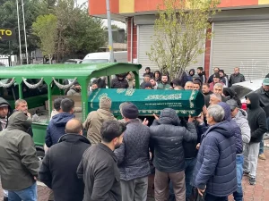 Esenyurt’ta Servis Kazası: Sürücü Niyazi Çelik Toprağa Verildi