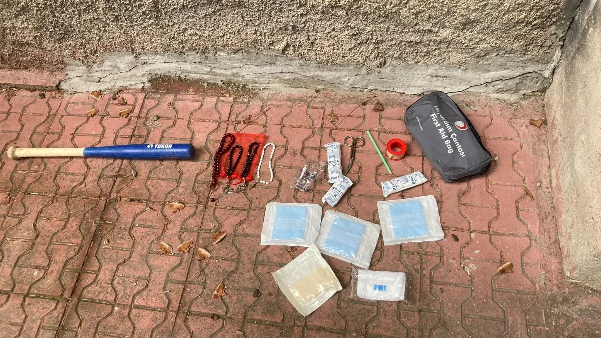 Eskişehir’de 7 araç camını kırıp hırsızlık yapmıştı, polis şüpheliyi yakaladı