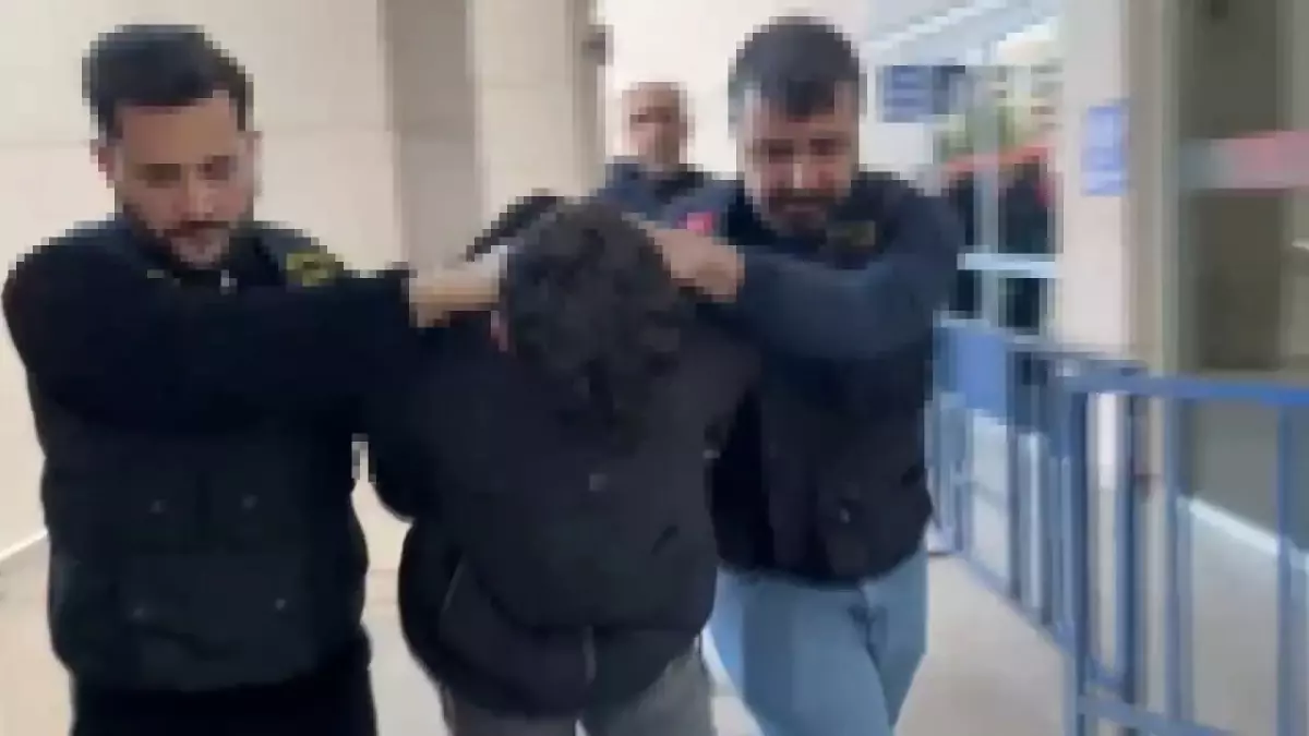 FATİH’te Hanutçu, Çinli Turiste Saldırdı