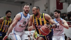 Fenerbahçe, Aliağa Petkimspor’a şans tanımadı