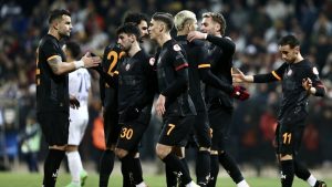 Galatasaray, Fethiyespor’u iki golle geçti