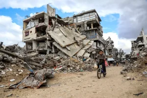 Gazze’de Fırtına Can Aldı