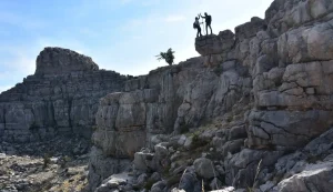 Giden Gelmez Dağları’nda Keskin Uçurumlar