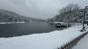 Gölcük Tabiat Parkı Beyaza Büründü