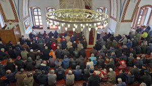 Habib-i Neccar Camii’nde 3 yıl aradan sonra ilk cuma namazı kılındı