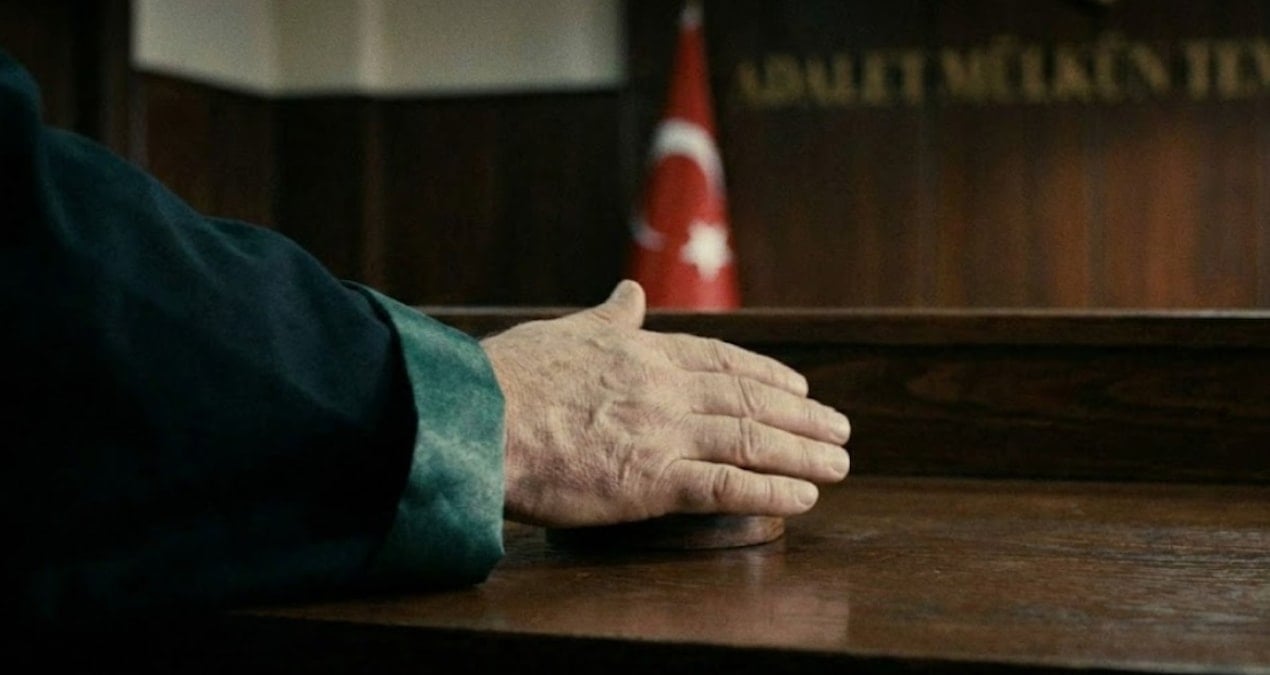 Hakim 3 çocuğunu öldüren babaya kayıtsız kalamadı! Karar duruşmasında sözünü esirgemedi