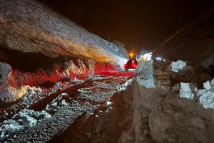 Hakkari-Van Karayolu’na Çığ Düştü
