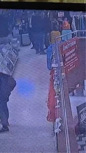 Hapis Cezasını Öğrenen Esnaf Fenalaştı