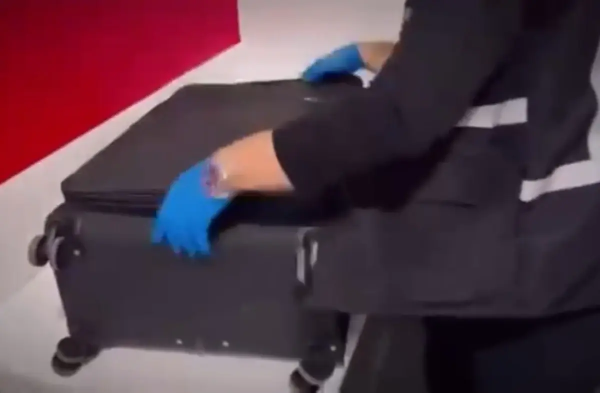 Havalimanında 4,5 kilo esrar ele geçirildi