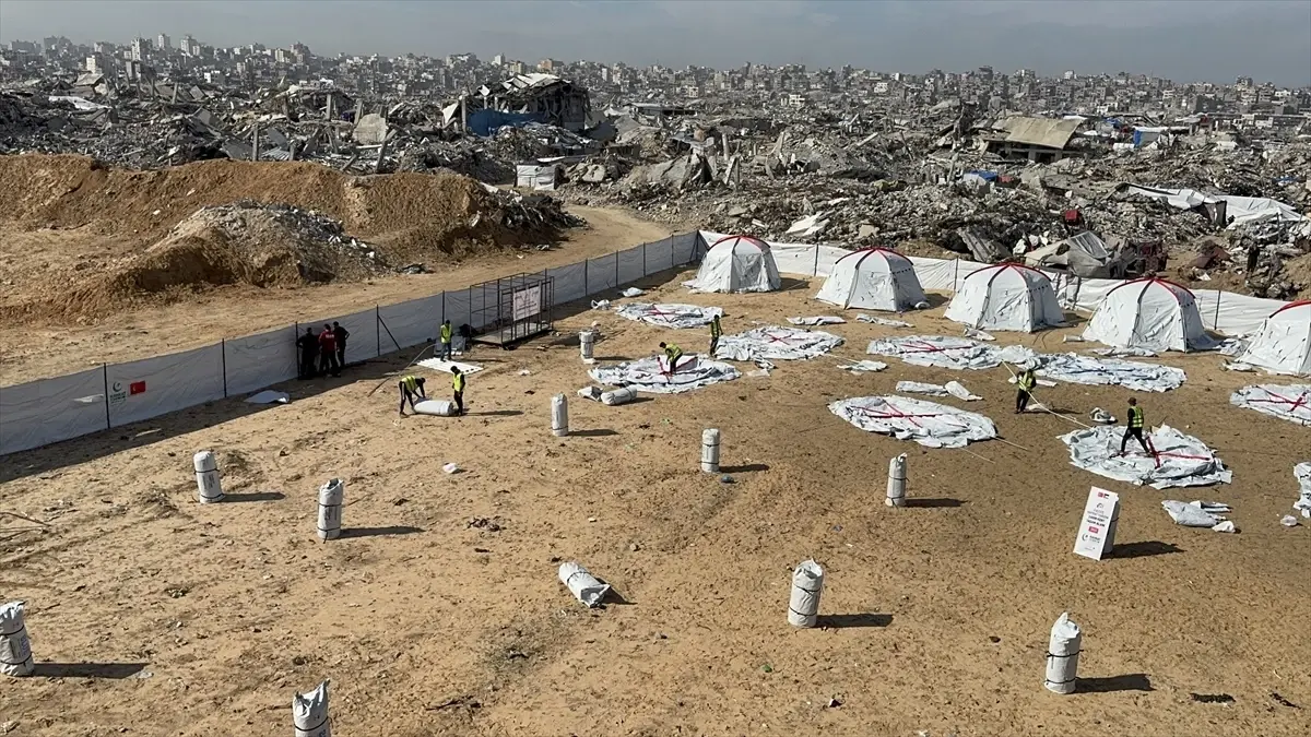 Hayrat Derneği’nden Gazze’ye Kış Yardımı