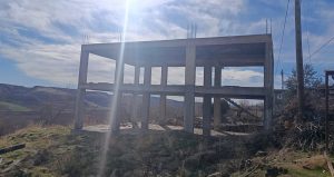 Hibe müteahhide, çile depremzedeye: 3 yıldır çadırda yaşama mücadelesi