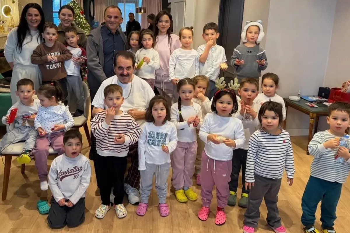 İbrahim Tatlıses, kırmızı bültenle aranan firariyi ziyaret etti! 20 çocuğu ile poz verdi