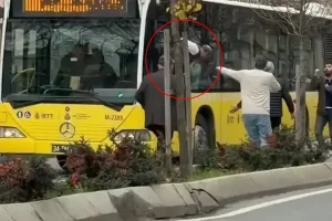 İETT şoförü otobüsü yolda bırakıp camdan atlayarak kavgaya karıştı