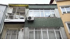 İlaçlama Sonrası Aile Hastaneye Kaldırıldı