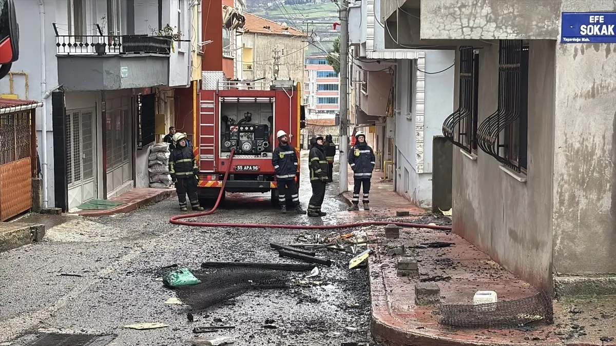 İlkadım’da Çatı Yangını