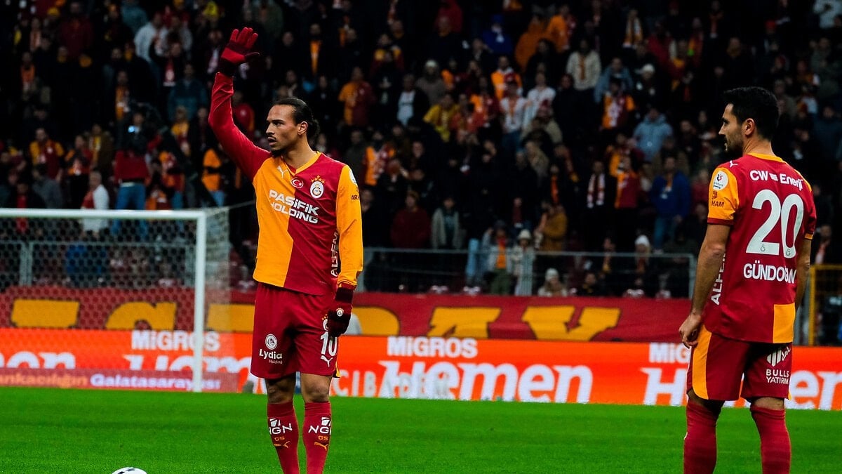 İlkay Gündoğan ve Leroy Sane, eski takımlarına karşı sahada