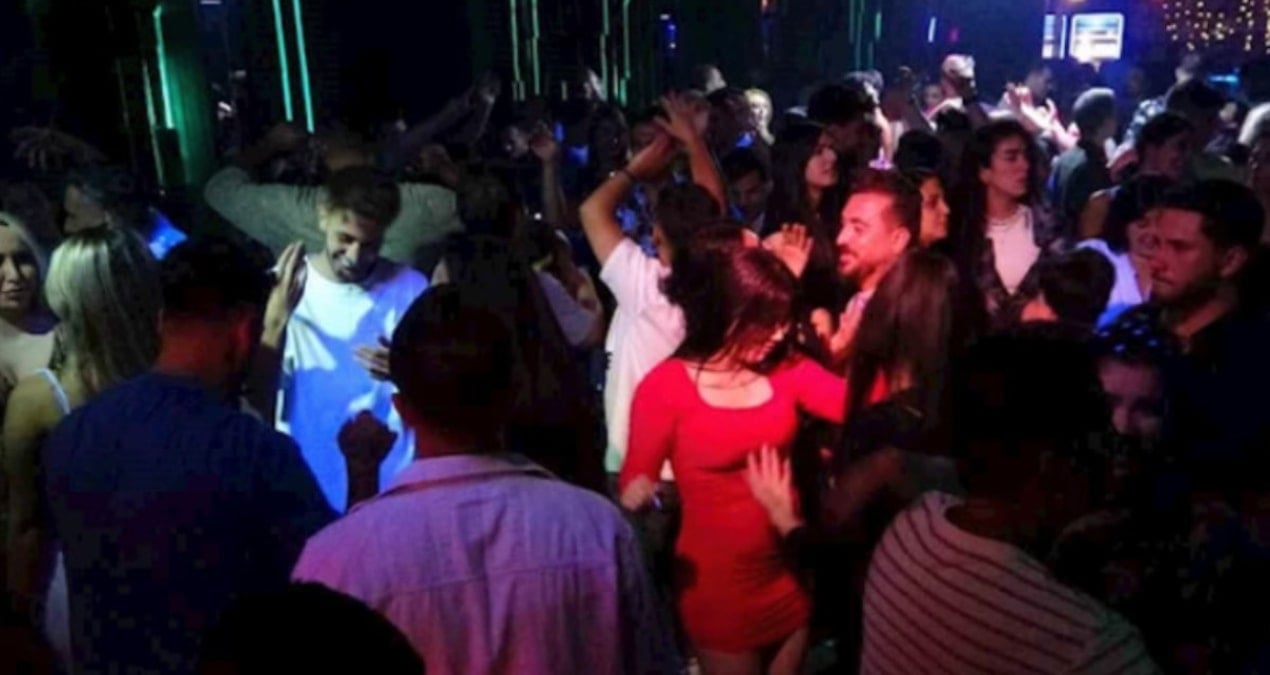 İran’ın zengin çocukları protestolar sürerken Van’a koştu!