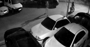 İş yerine silahlı saldırı kamerada