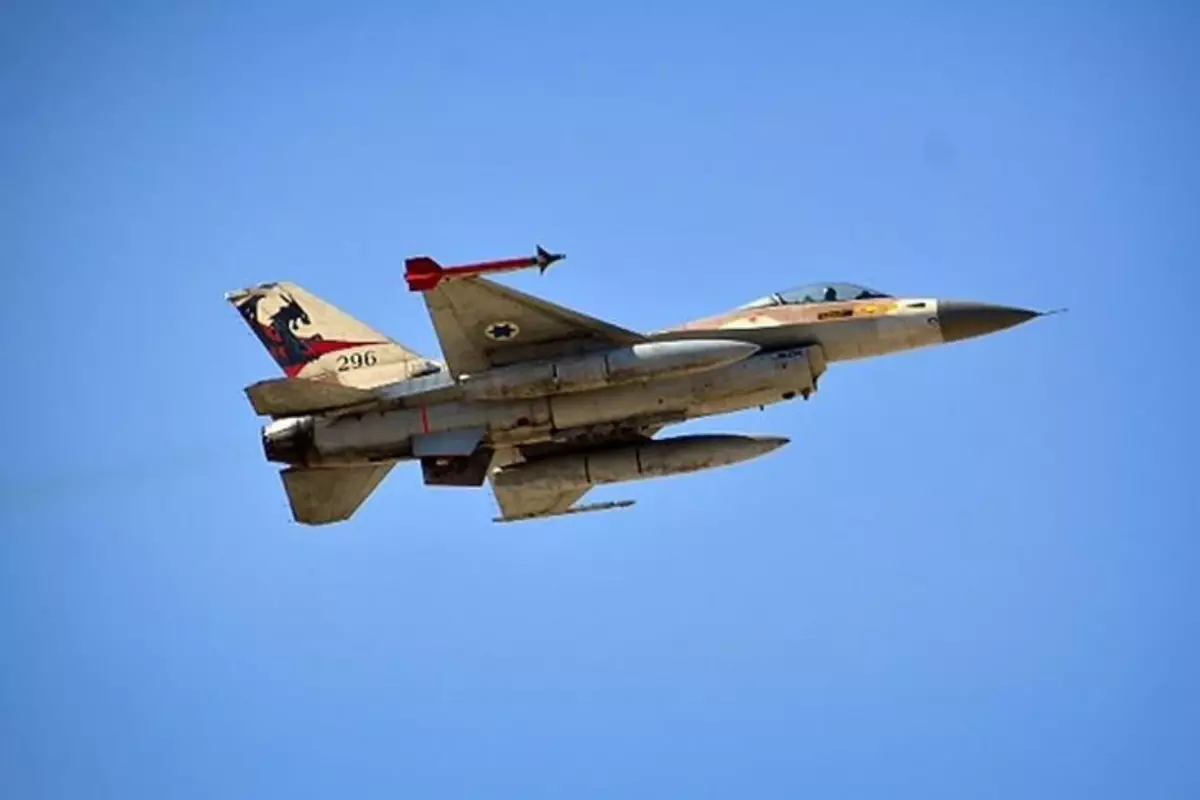 İsrail’den Lübnan’a Hava Saldırıları